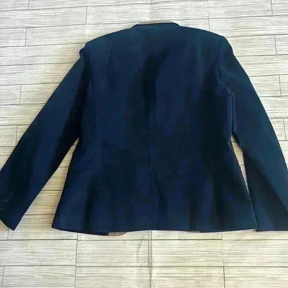 Vintage Suede Blazer - Picture 5 of 7